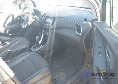 2019 Chevrolet Trax Lt z USA, uszkodzony, nr VIN 3GNCJPSB4KL324003